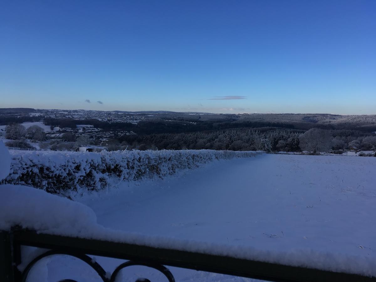 Dean Valley Panorama Bed & Breakfast Лідні Екстер'єр фото